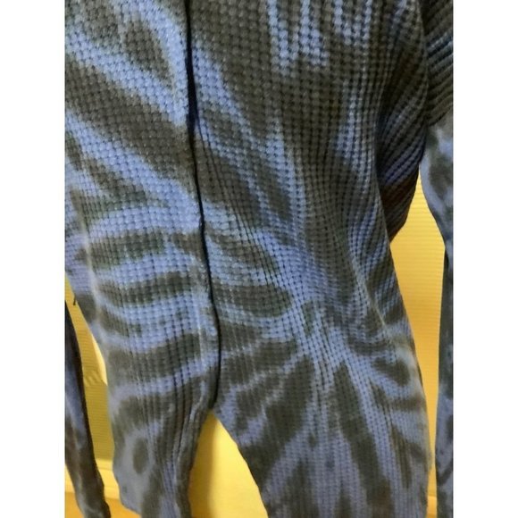 RED HAUTE Blue Waffle Knit Back Slit Top NWT - Picture 3 of 8